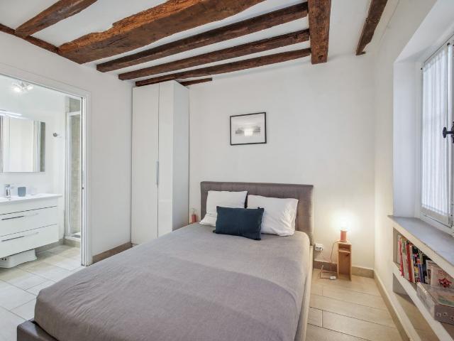 ID 408 Charming & cozy apt in the 7th, Paris Amsterdam Apartments for Rent
