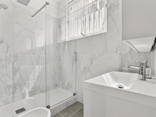 ID 430 Cité de l'Alma, Paris Amsterdam Apartments for Rent