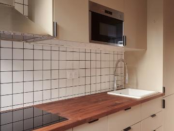 ID 444 Spacious 2 Bedroom Apartment in Rue Cité de l'Alma Fully Renovated & Equipped, Paris Amsterdam Apartments for Rent