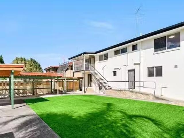 ID:21162745/8 Bettina Street, Macgregor, QLD 4109