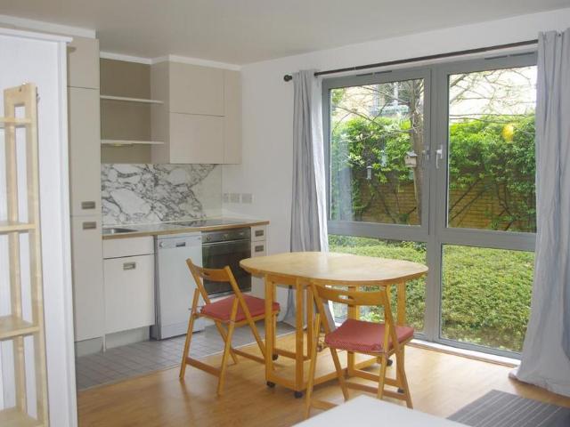 Idaho Building, Deals Gateway, London, SE13 7QQ, United Kingdom | Studio apartment for rent #136496761 | Rentberry