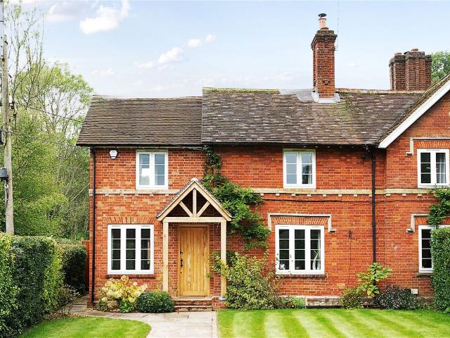 Ide Hill, Sevenoaks, Kent TN14, 4 bed end terrace house to rent, £3,200 pcm | PrimeLocation