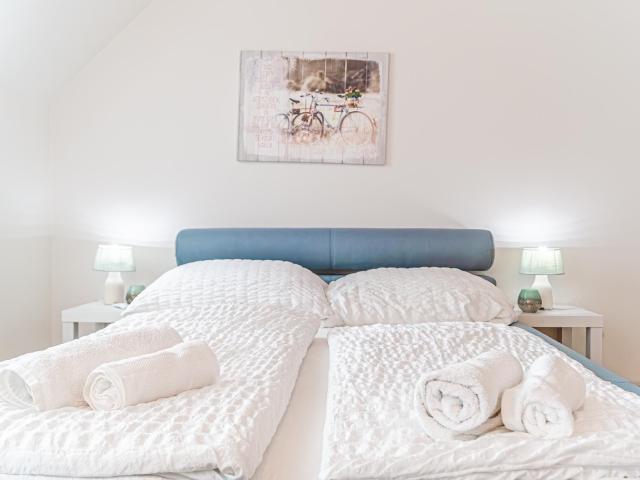 ideal 2 bedroom apartment