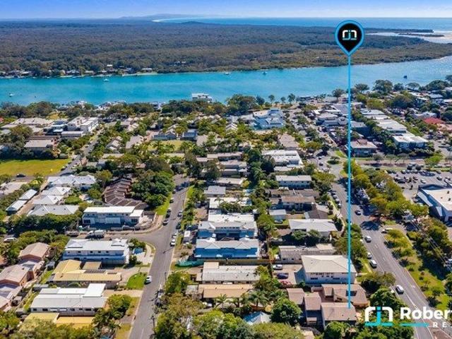 Ideal Unit in Small Gated Complex Prime Location!