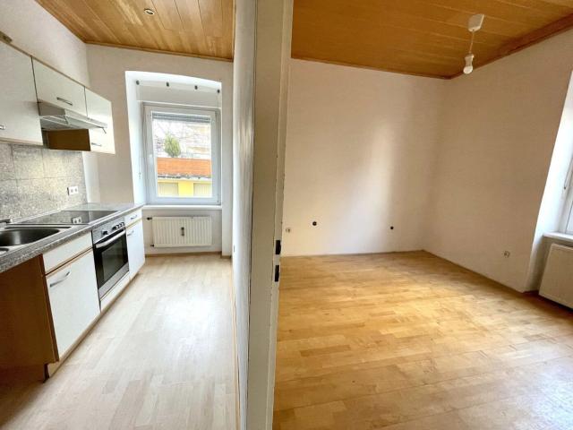 Ideal Aufgeteilte 3 Zimmer Wohnung mit Extra Küche Nähe der Fachhochschule Joanneum