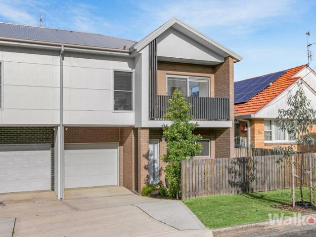 Ideal Blend of Style and Functionality in this Perfectly Located Townhouse