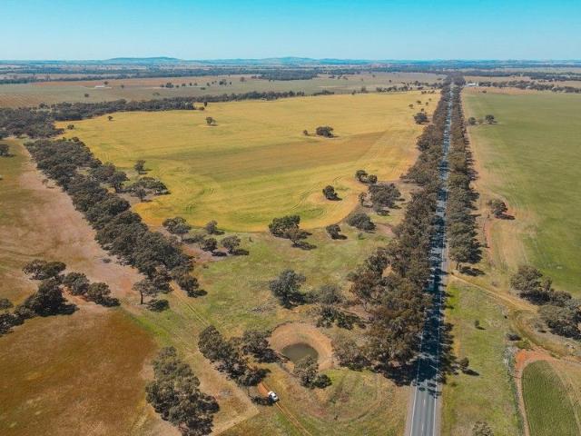 Ideal Cropping Country