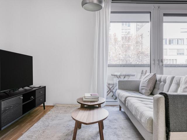Ideal Donaustadt 1BR w/ Balcony, near Donaupark & Metro U1