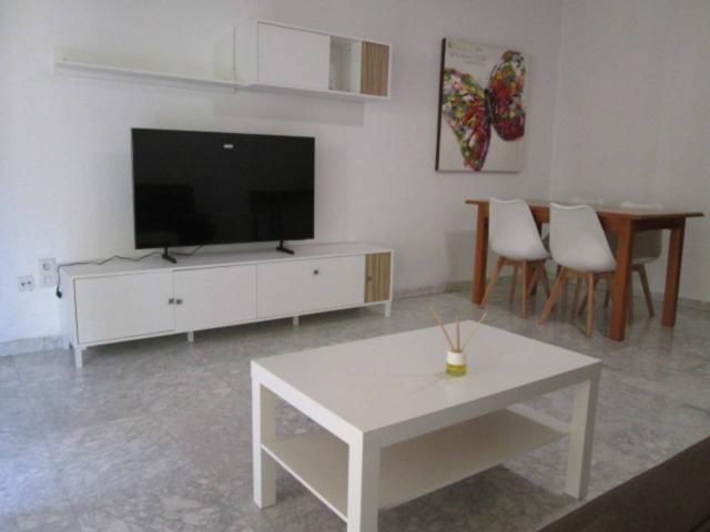 IDEAL ESTUDIANTES CURSO 26/27 TRIUNFO JARDÍN, amplio apartamento de 2 dormitorios junto a Constitución Jardines del Triu