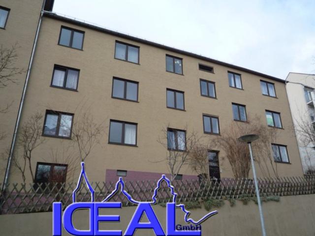 IDEAL Familie oder WG gesucht