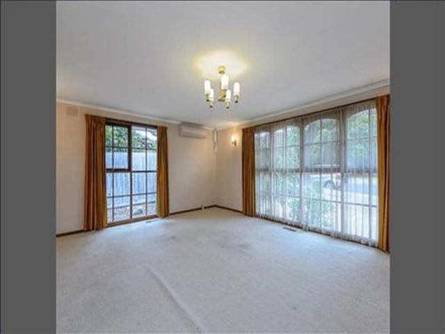 Ideal Family house in BOX HILL!