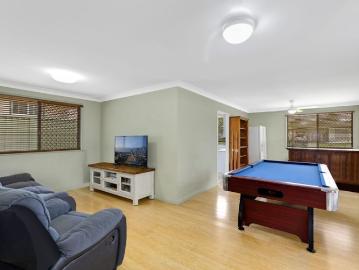 Tuggerah Lake, Jilliby, Wyong Region, Snapper Island