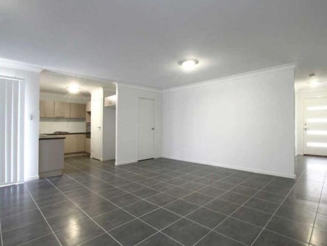 Ideal Family Living in Narangba!