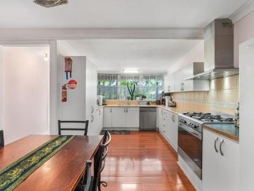 Ideal for Families, Downsizers, or Those Seeking Space & Potential!