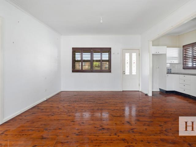 Ideal For First Home Buyers Or Savvy Investors!