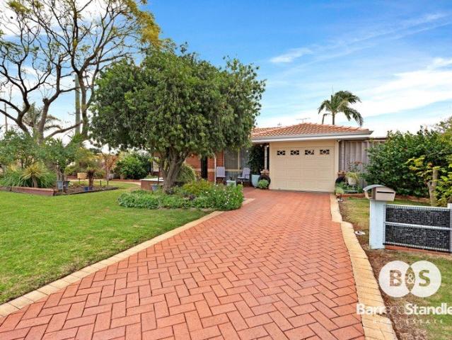 IDEAL FOR FIRST HOMEBUYERS OR A GREAT RETIREES DOWNSIZER