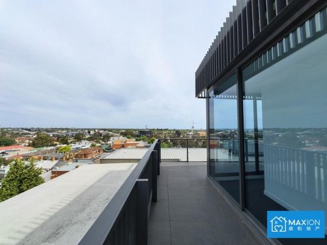 Ideal for Owner Occupiers | Stylish Dual Level Apartment with Oversized Balcony & Secure Parking |Heart of St Kilda