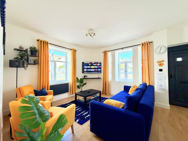 Ideal for Long Stay Comfort | Spacious & Central Has an Apartment