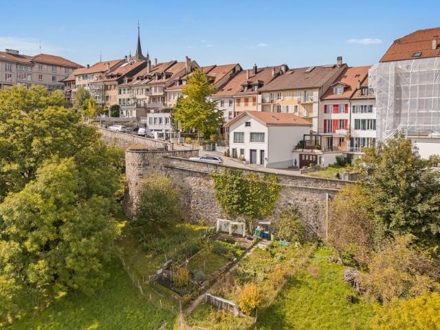 Ideal für eine große Familie: Stadthaus, 285 m² Wohnfläche