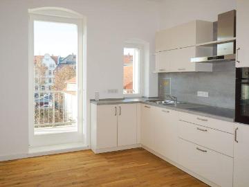 Ideal für Familien: Erstbezug + Balkon + Stellplatz + Einbauküche!