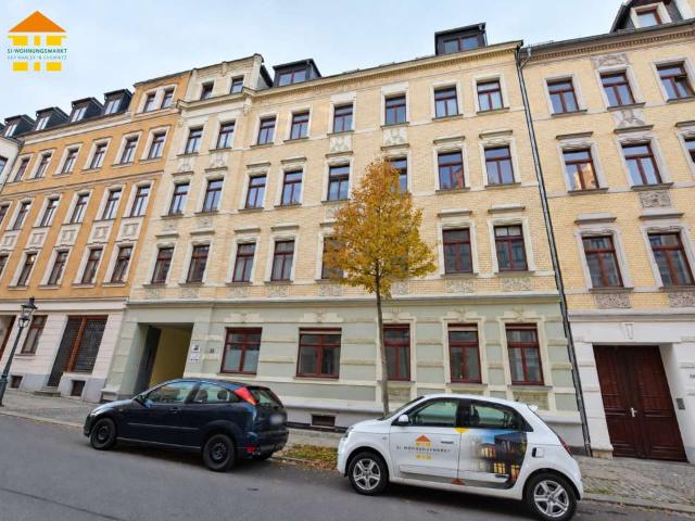 Ideal für Ihre 2er WG: 2 Zimmer, Balkon & NEUER Einbauküche auf dem Sonnenberg!