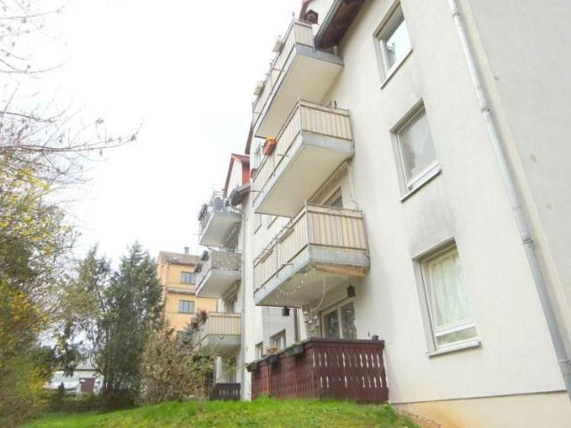 ideal für Singles oder Paare * mit Einbauküche * Balkon