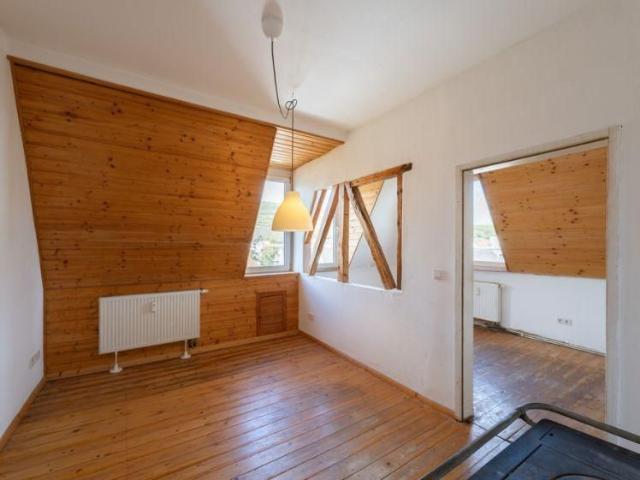 Ideal für Studenten: 2,5 Zimmer Wohnung im 3. Obergeschoss in Büdesheim
