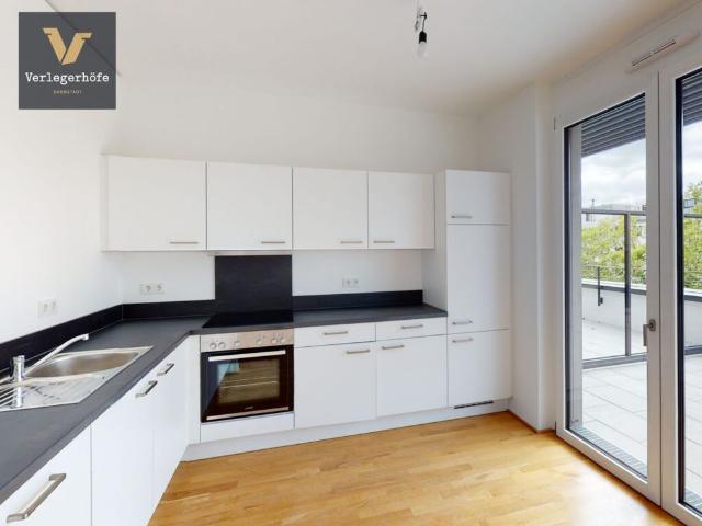 Ideal für Paare oder Kleinfamilie! 3 Zimmer Wohnung mit großer Dachterrasse!