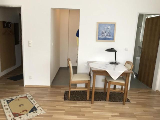 Ideal für Pendler: *vollmöblierte 1 Zimmer NR, Komfort Wohnung, keine Tiere, WLAN