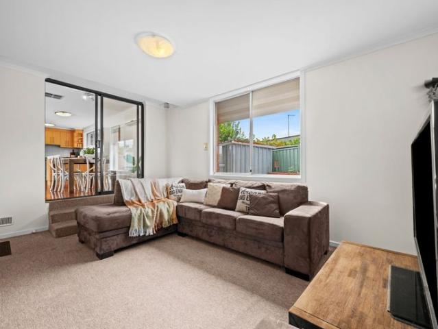 IDEAL HOME IN A CENTRAL LOCATION