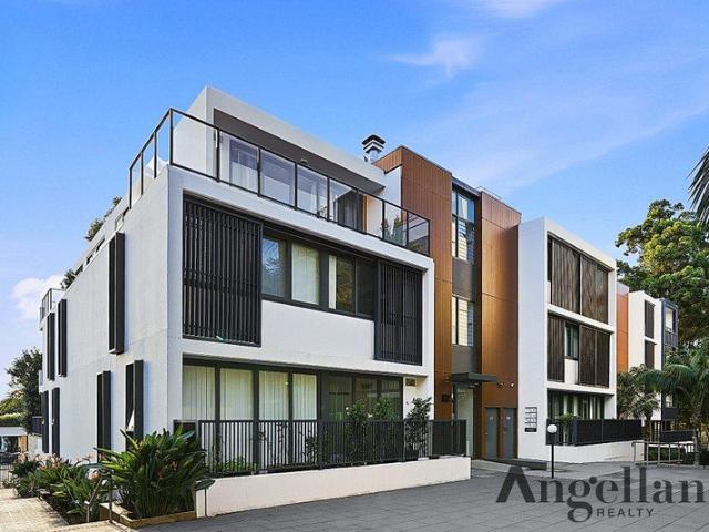 Ideal Home + Study Superb Apt for Owner Occupied or Investment