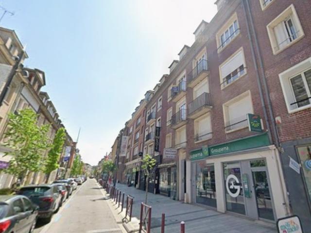 Idéal Investisseur ! Appartement T2 vendu loué avec Garage à BEAUVAIS 60