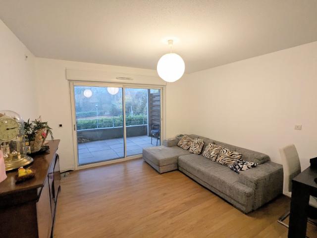 Idéal investisseur Appartement T3 de 61m2 avec terrasse 32,5 m2 + parking sous sol à Brumath