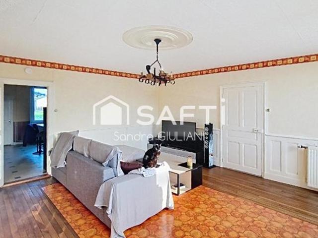 Idéal investisseur ou 1er achat ! 105m2 habitables et 205m2 à restaurer !