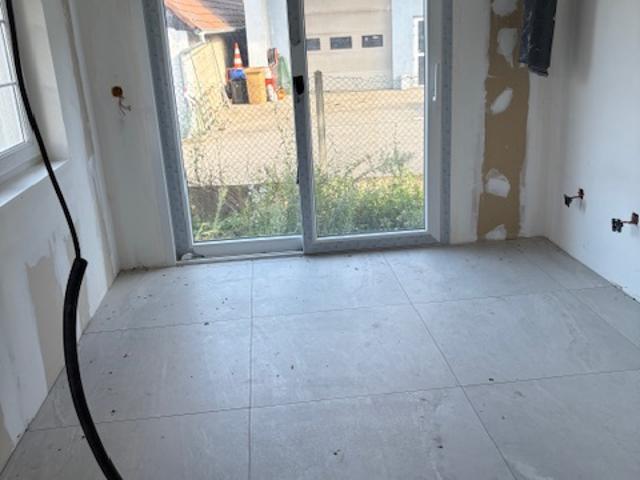 Steinbrunn le Bas Idéal investisseurs.Maison à fort potentiel