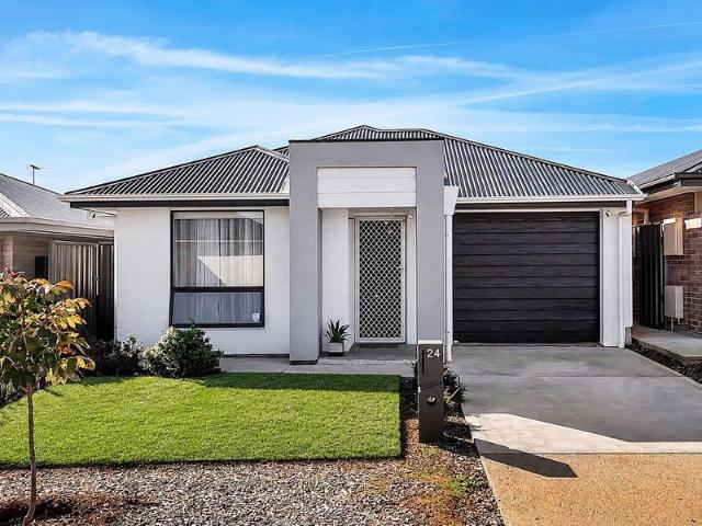 IDEAL INVESTMENT OR FABULOUS FIRST HOME!