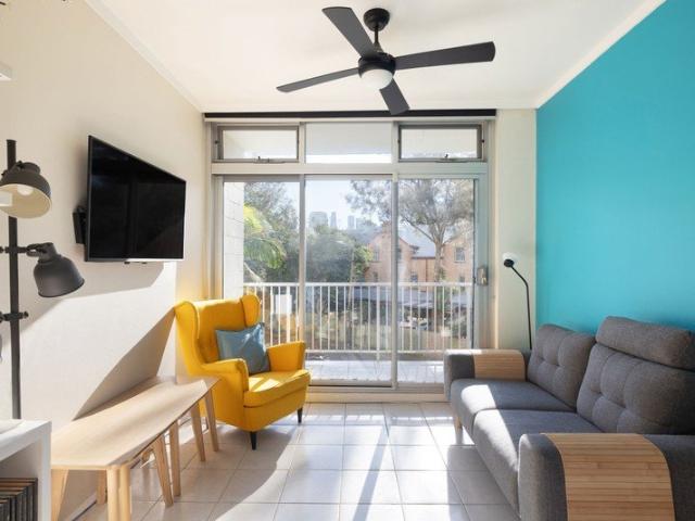 Ideal lifestyle or investment opportunity with city fringe appeal