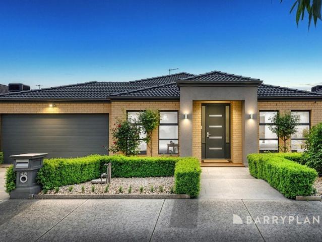 Ideal Location and Space, Opposite the Park