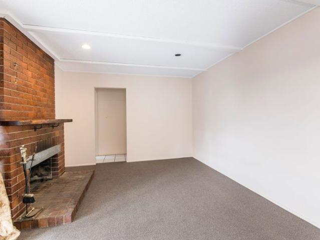 Ideal Oxley Rental with Fresh Updates
