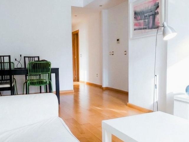 Piso en Alicante listo para vivir y trabajar