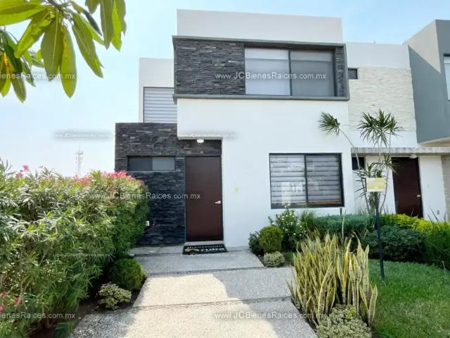 Ideal para familia: 3 Recámaras, juegos infantiles y salida a Zona Norte