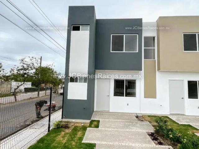 Ideal para ti: Casa con 3 Recámaras y 3 baños cerca de centros comerciales