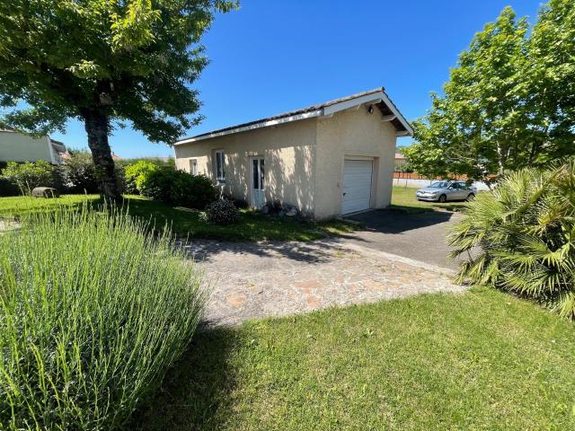 IDEAL POUR INVESTISSEUR MAISON AVEC DEPENDANCE SUR 1595 M2 CONSTRUCTIBLE