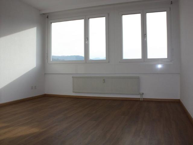 Ideale Familienwohnung zu vermieten