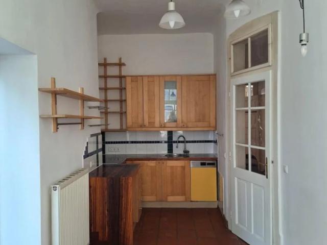 ideale Studentenwohnung Altbau, Nähe TU