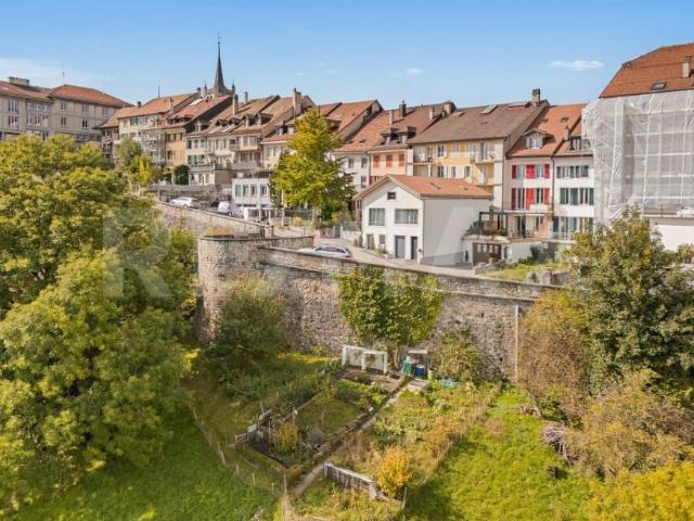 Idéale pour une grande famille: maison de ville, 285 m² habitables