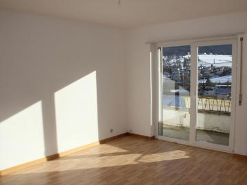 Idéalement situé dans les hauts du village, appartements de 4,5 pièces aux 2ème et 3ème étage