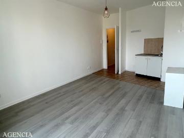 Idealement Situe: Studio Proche Toutes COMMODITES 25m² Pontault Combault