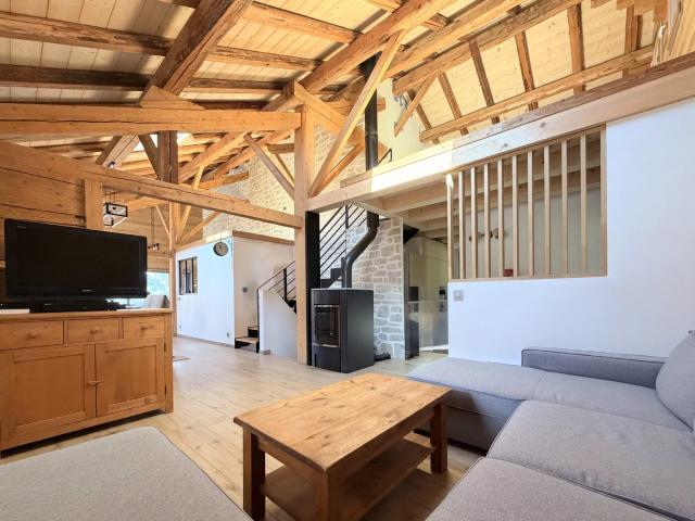 Idéalement située sur l'un des versants les plus ensoleillés. 166m² La Clusaz