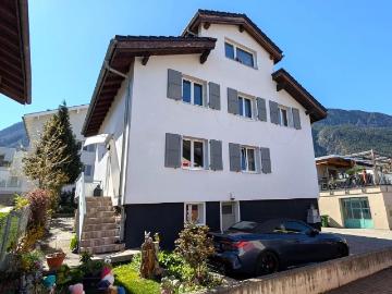 Brig-Glis, Brig, Wallis - Garten, Parkplatz